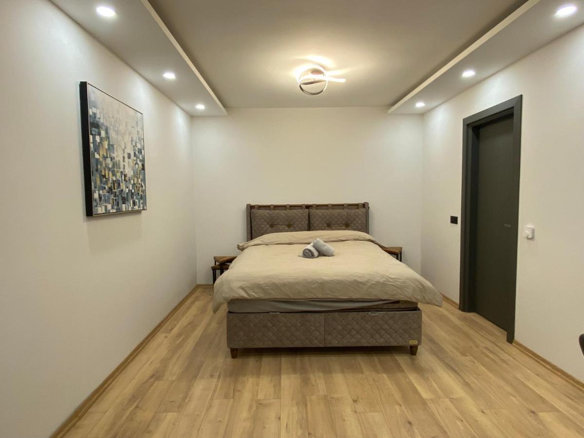 Dv13 Luxury Suite Sofia Center Bagian luar foto