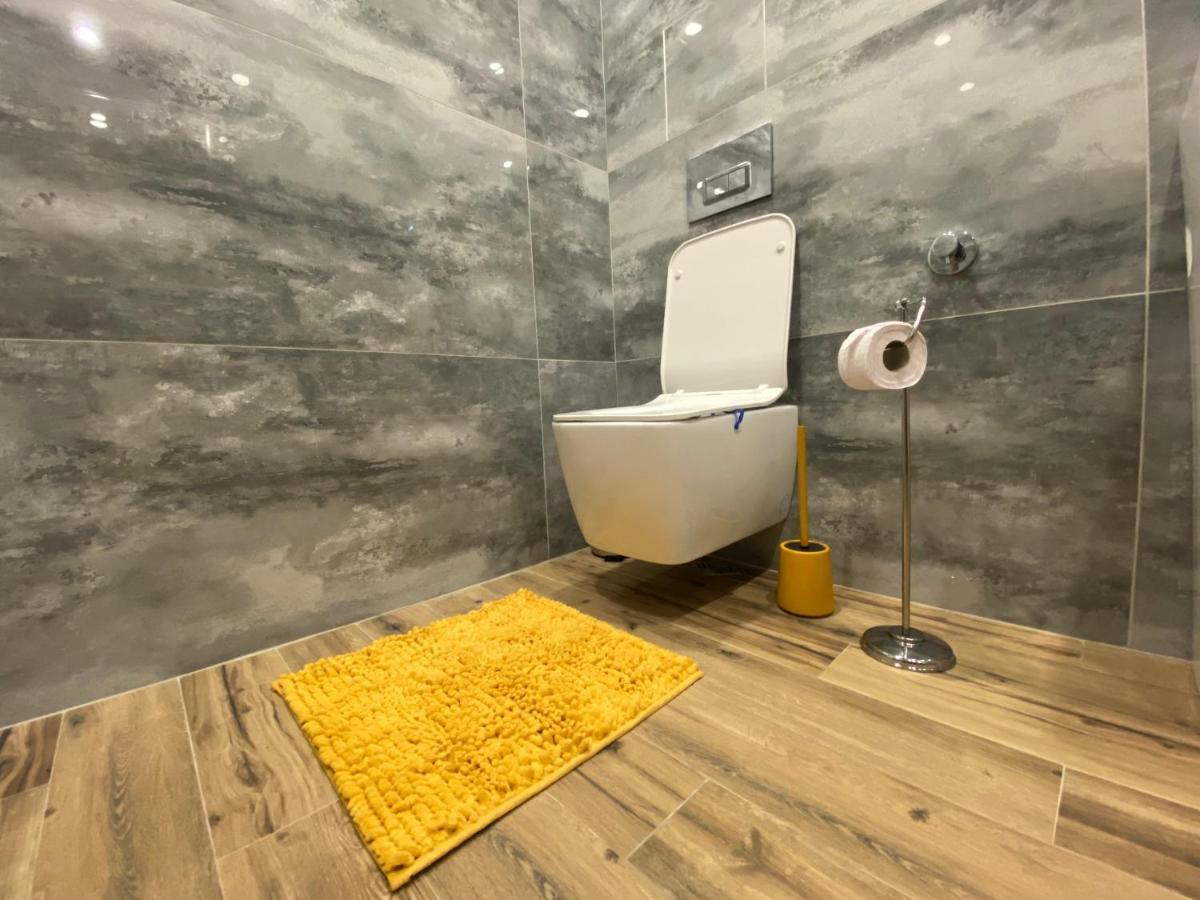 Dv13 Luxury Suite Sofia Center Bagian luar foto
