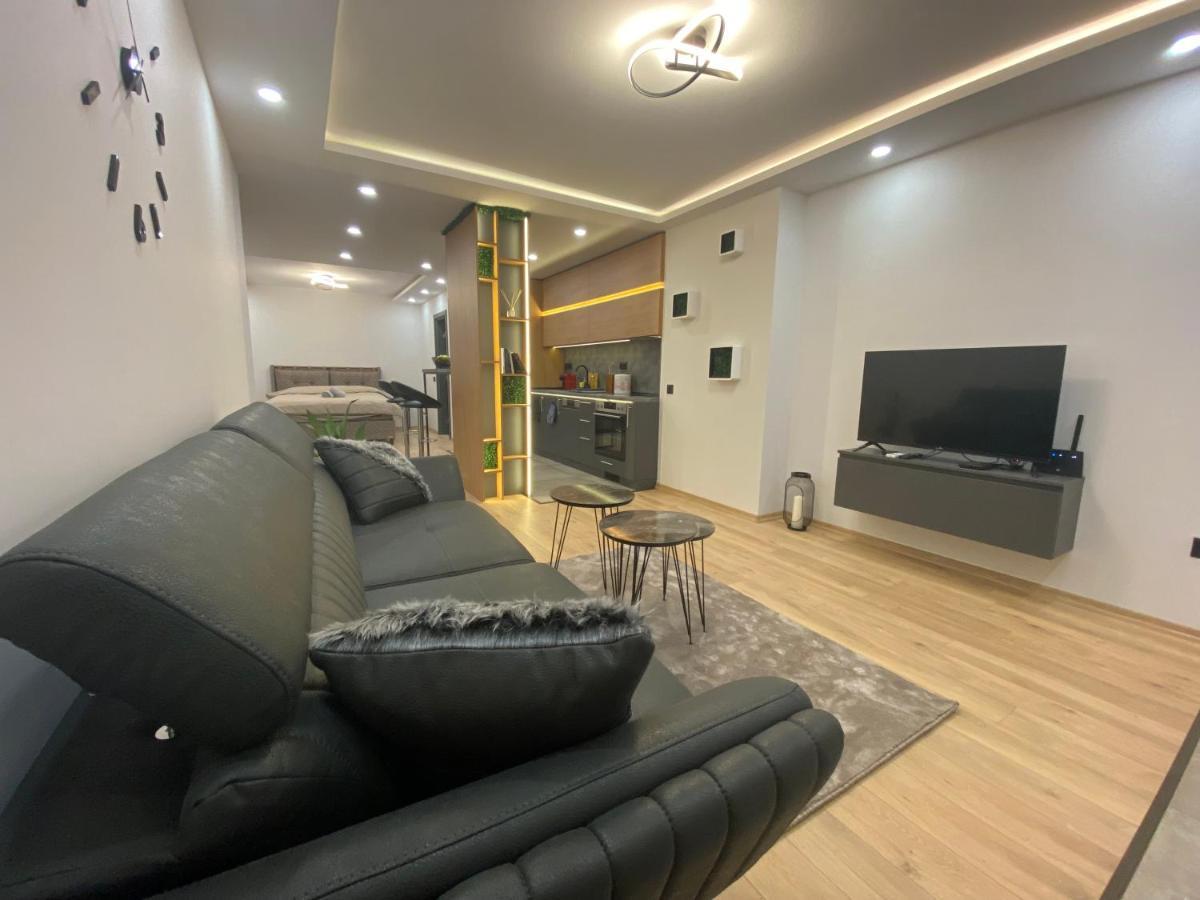 Dv13 Luxury Suite Sofia Center Bagian luar foto